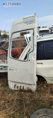 volkswagen crafter çıkma sol arka bagaj kapağı az hasarlı