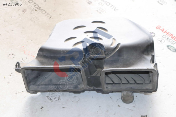 MERCEDES E SERİSİ A212 W212 HAVA KANALI A2128300103