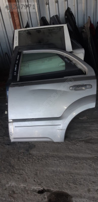 KİA SORENTO SOL ARKA KAPI DOLU ORJİNALL ÇIKMA PARÇA