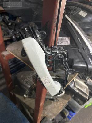 Passat B8 kapı kolu