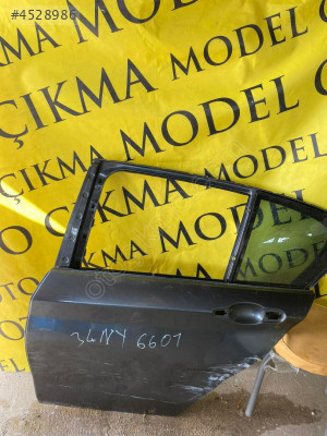 AUDİ F20 1 SERİSİ SOL ARKA KAPI