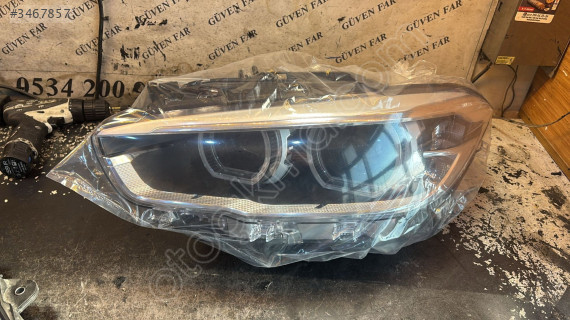 BMW 1 SERİ F20 LCİ SOL FAR