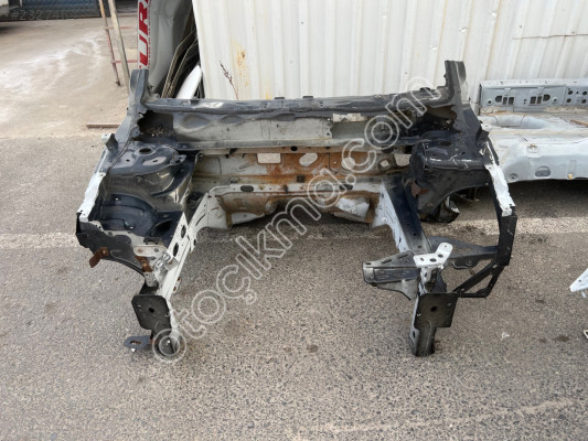 RENAULT FLUENCE SAĞ SOL ŞASE ORJİNAL ÇIKMA 7500 TL