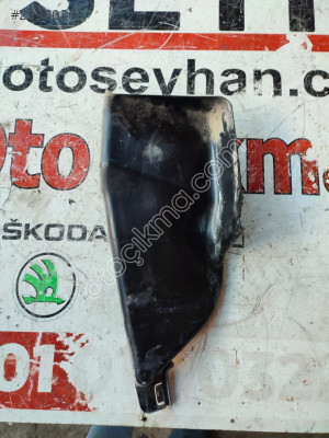 5C7815159B Jetta 2014 orta konsol sol kapağı