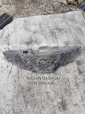 NİSSAN QASHQAİ ORJİNAL ÖN PANJUR AZ HASARLI 2014-2017