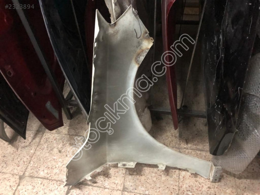 MERCEDES A SERİ W176 SOL ÖN ÇAMURLUK