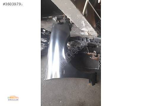 RENAULT CLIO 2 SAĞ ÇAMURLUK MERTLER OTO YEDEK PARÇADA