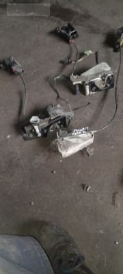 Ford e sağ ön kapı kilidi
