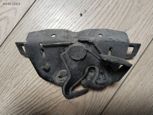 Fiat Punto KAPUT KİLİDİ