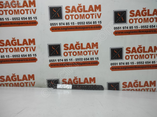 ÇIKMA AUDİ 80 GÖĞÜS IZGARASI OEM 893819631