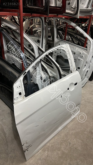 FORD FOCUS ÇIKMA ORJİNAL SOL ÖN KAPI