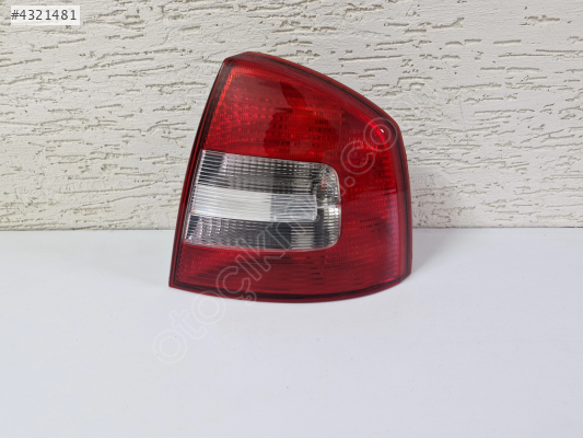 SKODA OCTAVİA SW SAĞ ARKA STOP LAMBASI SIFIR 2009-2013