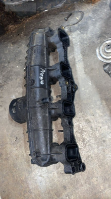 Kia pregio emme manifold