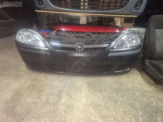 ÖZMEN OPEL CORSA C COMBO ÖN TAMPON SAĞ SOL FAR PANJUR