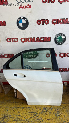 W204 Mercedes C Serisi Sağ Arka Kapı Tamamen Dolu