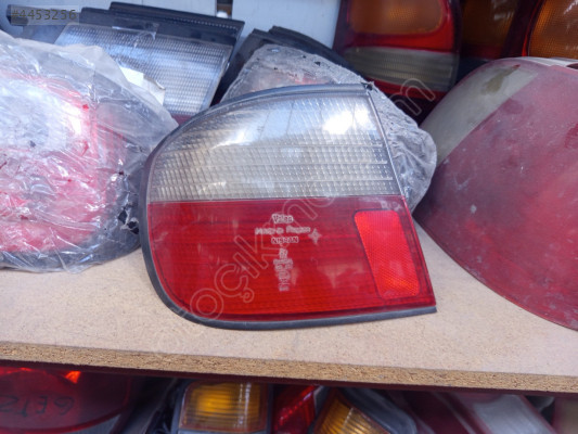 Nissan Primera sol arka stop