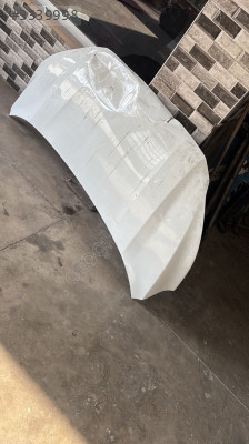 Ford courier bagaj kapağı Orj az hatalı