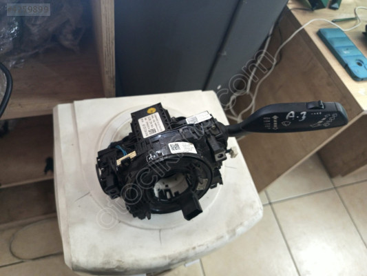 AUDİ A3 SİNYAL KOLU