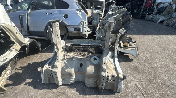 FORD TOURNEO ÖN ŞASİ KONUK OTO 05323167897