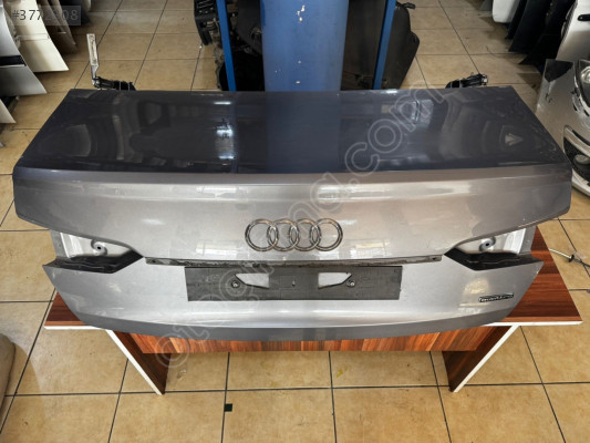 Audi A6 Modeli İçin Çıkma Bagaj Kapağı