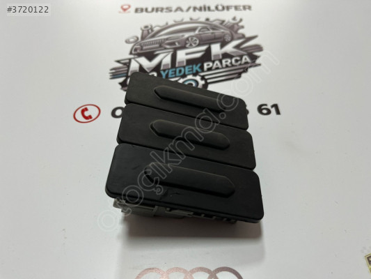 906069264R – Clio 5 Megane 4 Talisman Uyumlu Bagaj Açma Tuşu