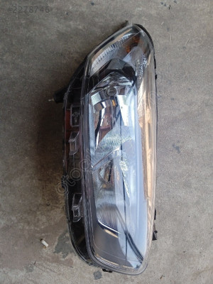 Ford Courier sağ ön far