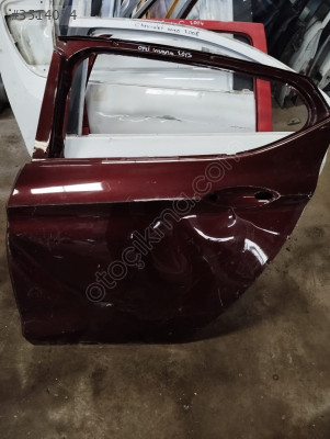 Opel ınsignia sol arka kapı 2015