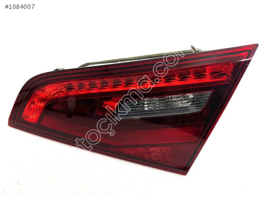 AUDİ A3 SPORTBACK 13-16 SAĞ İÇ LED STOP LAMBASI 8V4945094A