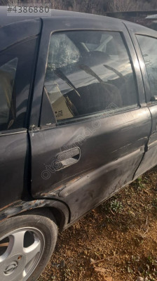 OPEL VECTRA B SAĞ ARKA KAPI.OTO ERKAN ÜNYE