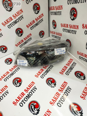 SKODA OCTAVİA FAR ÇIKMA PARÇA  2012-2014 MODEL