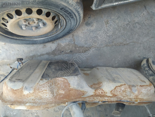 ÇIKMA OPEL CORSA B YAKIT DEPOSU