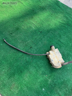 PEUGEOT 206 YEDEK SU DEPOSU