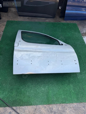 PEUGEOT PARTNER SAĞ ÖN KAPI