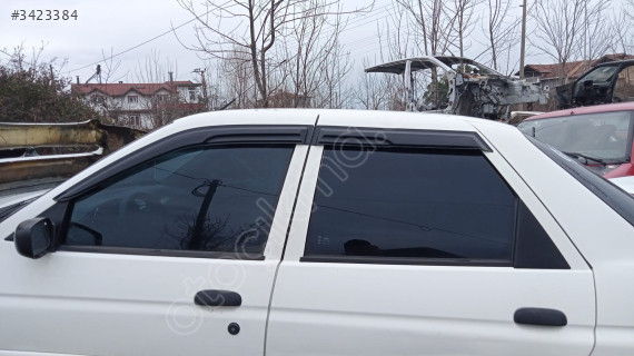 Escort sol kapı camları adet yedek parça