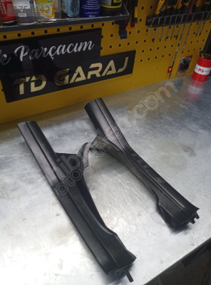 BMW E46 EŞİK BAKALİTİ TAKIM