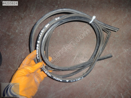 MAZDA 6 2009 ÇIKMA ÖN CAM FİTİLİ