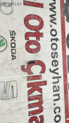 1K0837529 Polo 2017 arka kapı dayanma takozu