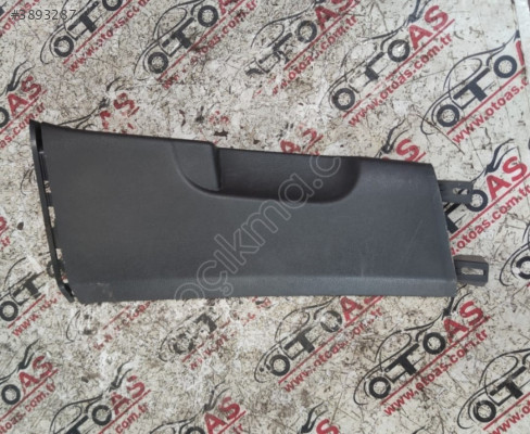 VOLKSWAGEN POLO İÇ KAPLAMA PLASTİĞİ  5G4867291-5G4867292