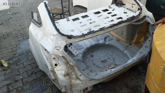 ford focus arka çamurluk