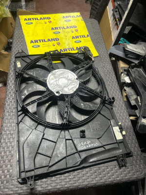 Jeep conpass fan