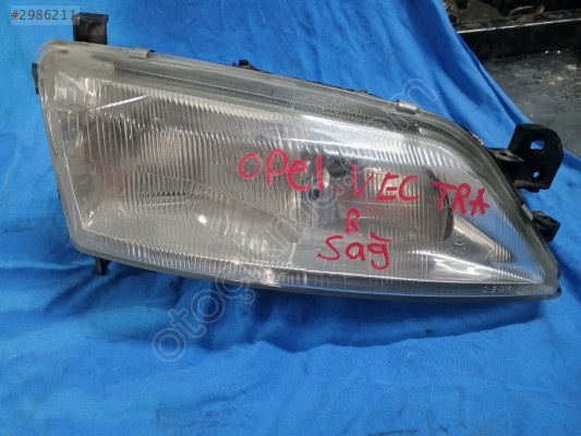 OPEL VECTRA B SAĞ FAR