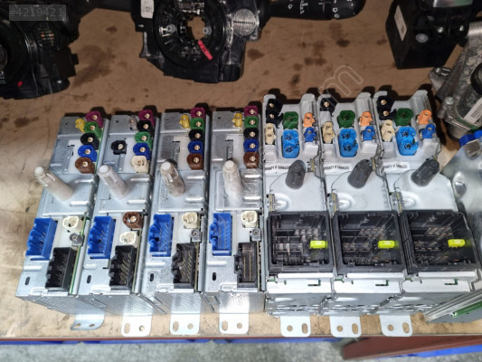 PEJO  3008  ÇIKMA  EKRAN  BEYNİ