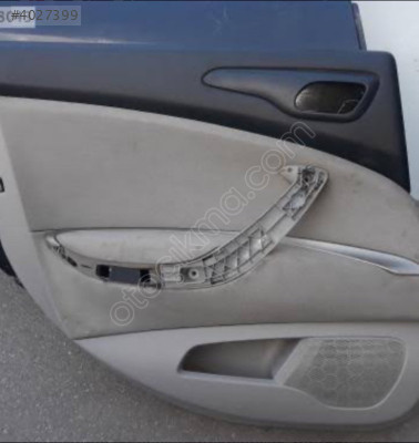 citroen c5 aircross arka kapı Döşemesi sol 98 250 212 ZP