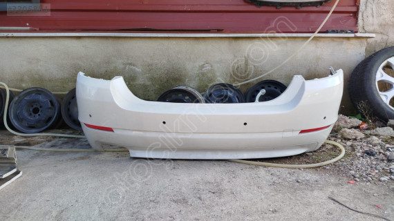 F10 arka tampon orjinal