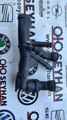 04L121026F Volkswagen passat 1.6 TDİ 2015-20 termostat komple
