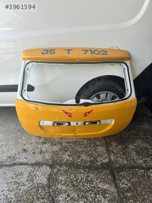 Dacia logan mcw  bagaj kapağı