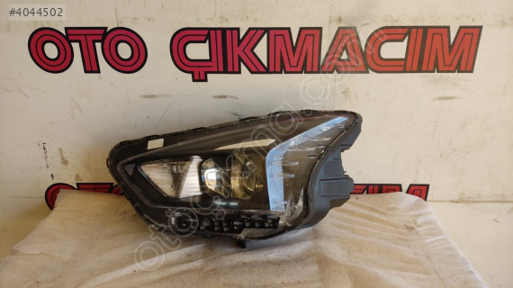 HYUNDAİ BAYON SOL FAR