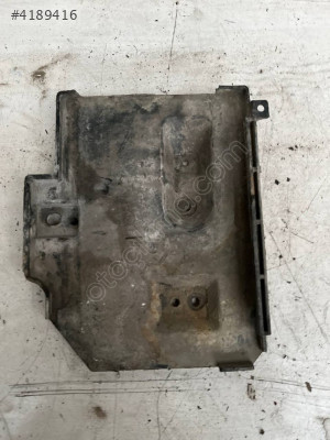 KİA CERATO 1.5 CRDİ AKÜ ALT PLASTİĞİ