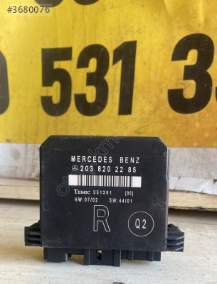 C200 W203 Mercedes Sağ Arka Kapı Beyni - A2038202285