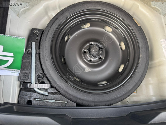 VOLKSWAGEN T ROC ÇIKMA YEDEK LASTİK KRİKO SETİ İSTEPNE